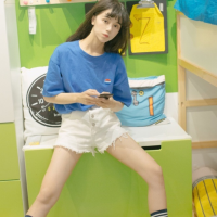 薄倩 今年变优秀和放下你。
