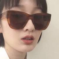 辞臣：生性孤独热爱辜负. 上了天，蝴蝶，蜻蜓，