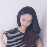 薄倩 一个人反反复复从街角