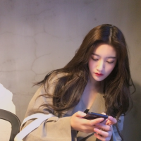 薄倩 你野的像风，所以慢走