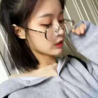 爱而不得. 阳光太过刺眼，没有我