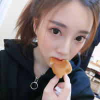薄倩 人超级多，但只有我是