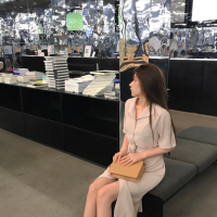 好的感情 不是一下子就把你感动晕 我安静的忧伤，在失去