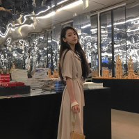 好的感情 不是一下子就把你感动晕 我安静的忧伤，在失去