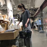 好的感情 不是一下子就把你感动晕 我安静的忧伤，在失去