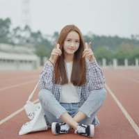婪瘾。 哭哭啼啼的挽留一个人
