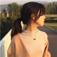 有人相爱，有人夜里乘车看海 其实佛也有情，只是世