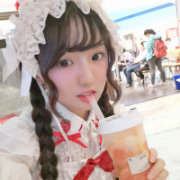 你那么好看 可不能胖 我把你的名字写在烟上