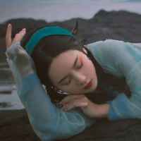 四月. 若离开，请彻底，永远
