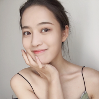 我会拼命挣钱 买小房子 养猫养狗养情人 And someti
