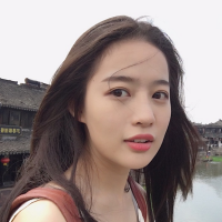 我会拼命挣钱 买小房子 养猫养狗养情人 And someti