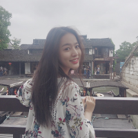 我会拼命挣钱 买小房子 养猫养狗养情人 And someti