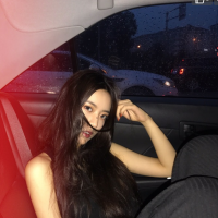 想说的话 寄存在我这里 后来我只想钱不想爱。