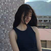 想说的话 寄存在我这里 后来我只想钱不想爱。