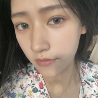 想说的话 寄存在我这里 后来我只想钱不想爱。