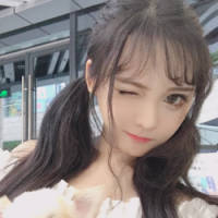 你本无意穿堂风 却偏偏孤倨引山洪 恍惚桥边又看见你对我