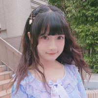 你本无意穿堂风 却偏偏孤倨引山洪 恍惚桥边又看见你对我