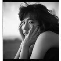 四月. 自心清明，淤泥成花。