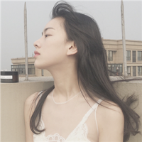 四月. 自心清明，淤泥成花。