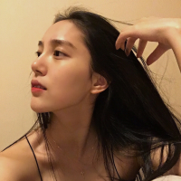 薄倩 花舞花落泪，花哭花瓣