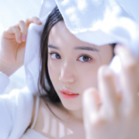 恋爱我谈过 但爱情是什么 感觉像个路人一直跟在