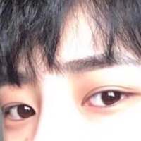 孤生. 讨厌一切草莓口味的东