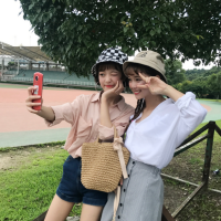 薄倩