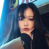 过去嘛，我和你，大家都是烂鱼， 绕过江山错落才发现你