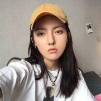 过去嘛，我和你，大家都是烂鱼， 绕过江山错落才发现你