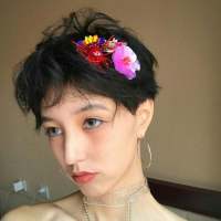 过去嘛，我和你，大家都是烂鱼， 绕过江山错落才发现你