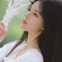 总是在别人的故事里找希望。 我吸烟喝酒，没有安全
