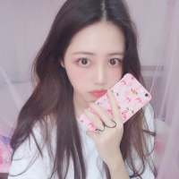 总是在别人的故事里找希望。 我吸烟喝酒，没有安全