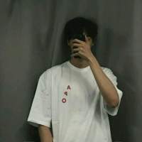 他可能是个不解风情的老妖怪.