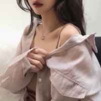 回忆撕扯着我，回忆总