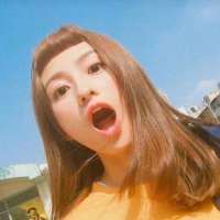 “喜欢与众不同的东西和不泛滥的感情.” Nothing im