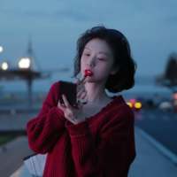 婪瘾。 初见你的感觉就像刮冷