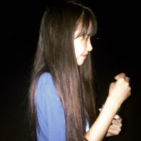 薄倩 长夜漫漫，我便以诗作