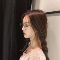 婪瘾。 随风摇曳的落叶娇柔倾