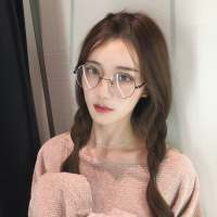 婪瘾。 随风摇曳的落叶娇柔倾