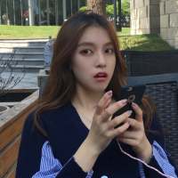 婪瘾。 随风摇曳的落叶娇柔倾