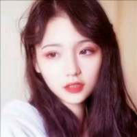苍白的月光下，我和影