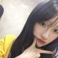要抱抱 ︶￣等著马蹄莲慢慢开