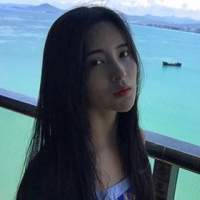 要抱抱 ︶￣等著马蹄莲慢慢开