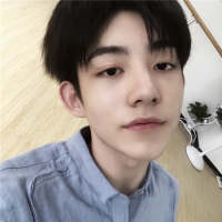 我最喜欢的还是你啊，偶尔也有一点喜欢别人 我一生中最幸运的事就