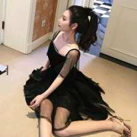 我谁也没等 谁也不会来 与其给我誓言，不如陪