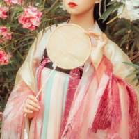婪瘾。 女孩子多积点口德吧