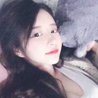 说白了 感情就是不联系就没有的东西 人若软弱就是自己最大