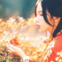 何为自苦？ 你只是轻轻的眨了一眼