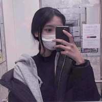 可总是有人来不及证明 就已被看腻. 曾经莪以为念念不忘旳