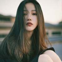 信息要发给秒回的人.笑容要留给对你好的人... 你离开以后，后来的人